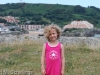 De 'vesting' beklommen op het strand