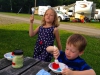 Natuurlijk willen de kids Jello proberen, geen succes